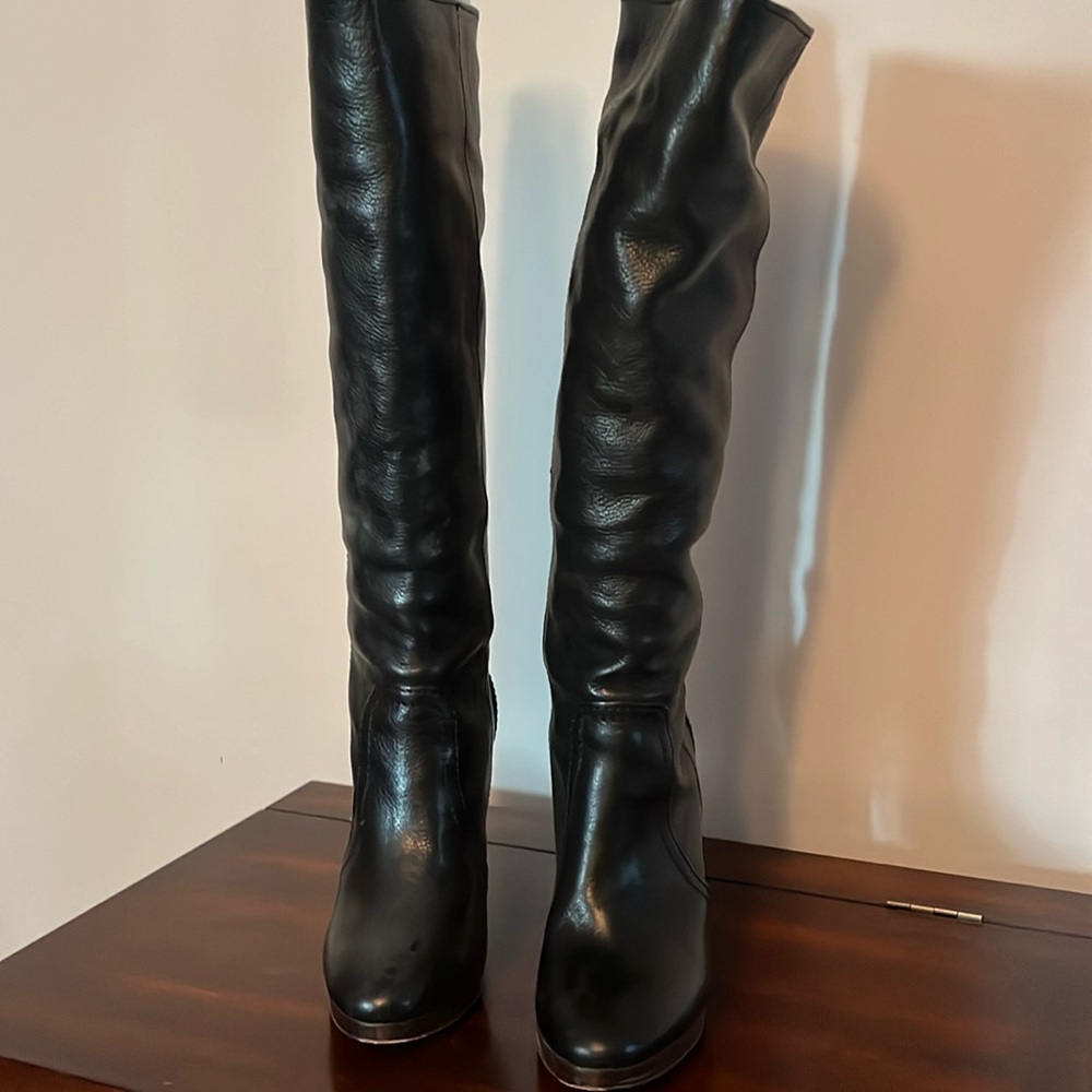 Coach boots